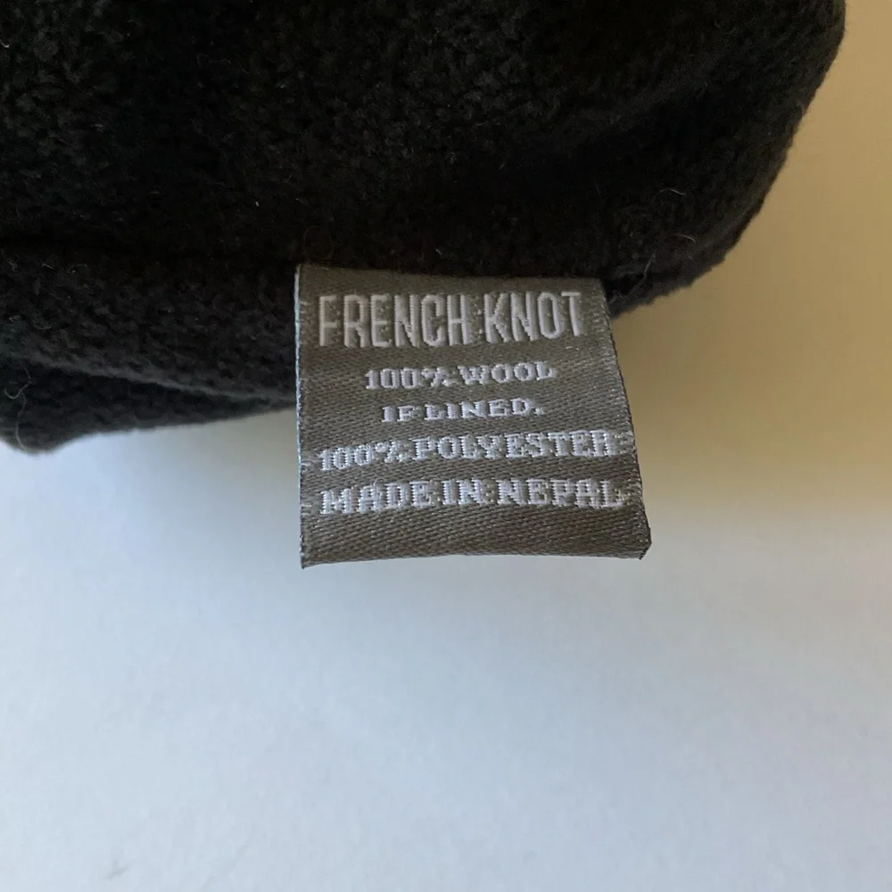 FRENCH KNOT WOOL KNIT BEANIE WITH POM FLEECE LINED PINK BLACK NWOT